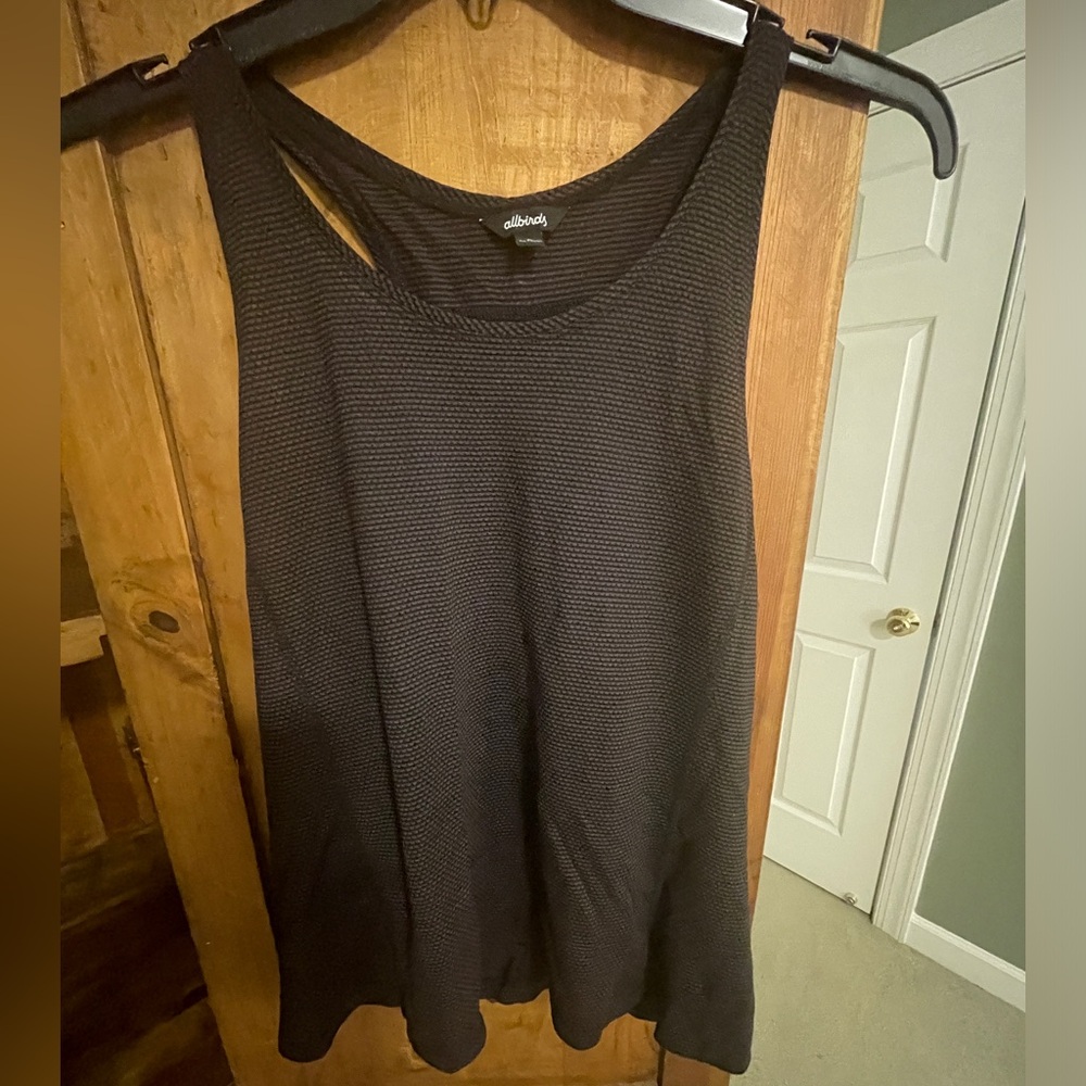 Women's Allbirds Running  Tank - Black -  Size XL